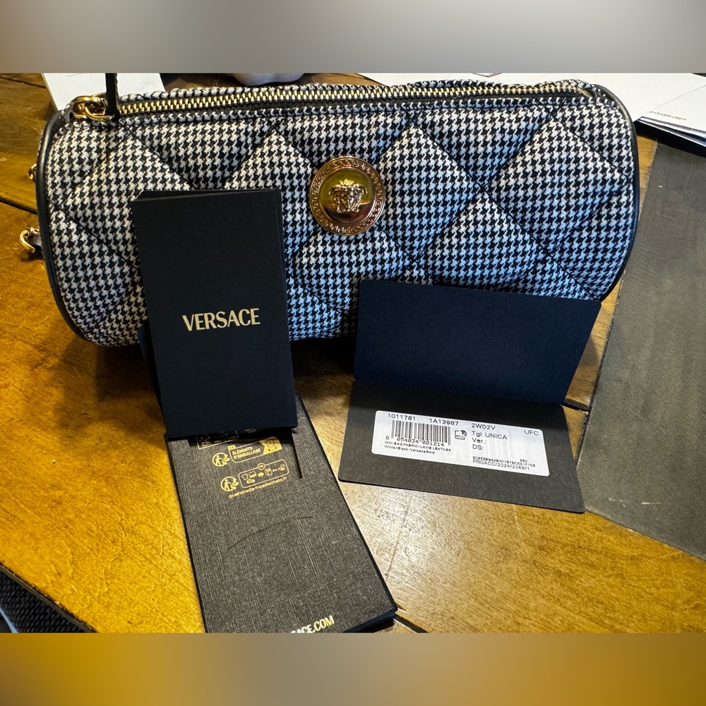 🖤Versace Medusa Quilted shoulder Bag